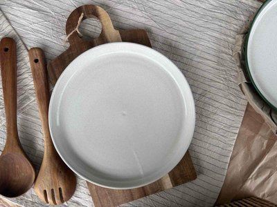 Тарілка Кругла з бортиком 25 см Капучино 01613 фото